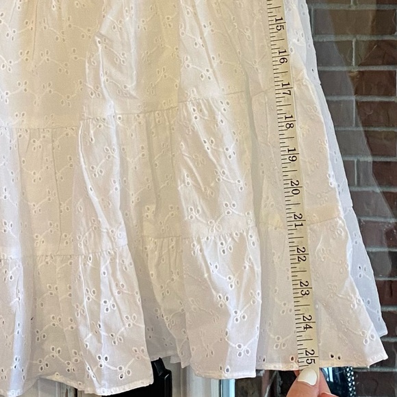 Lilly Pulitzer Emie Babydoll Dress. White. Size 6 - Picture 10 of 11